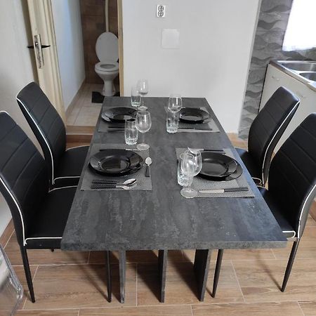 Apartman Selce Luaran gambar